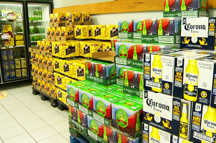 New eligibility to bid on available off-sale outlets is now underway for Saskatchewan businesses.