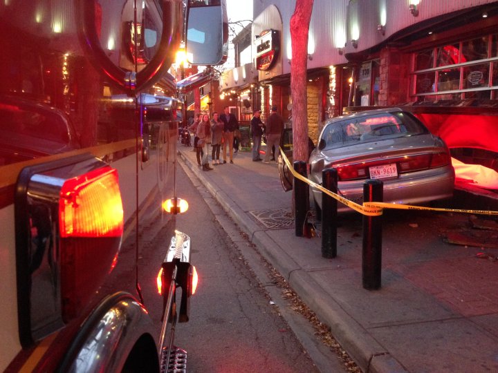 Car crashes into Melrose Café and Bar Calgary Globalnews.ca