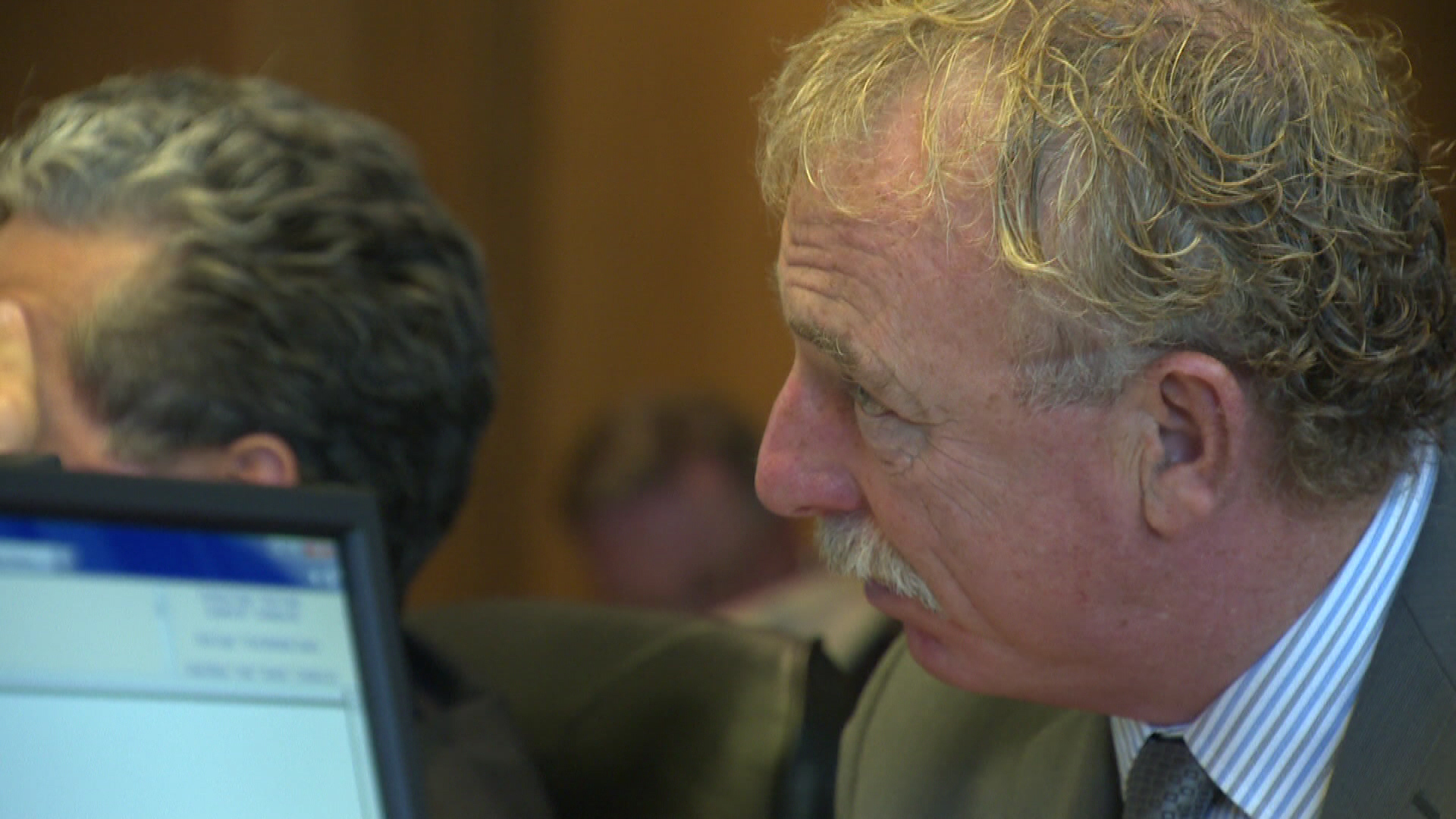 Бившият главен административен директор на Уинипег Фил Шегъл е платил