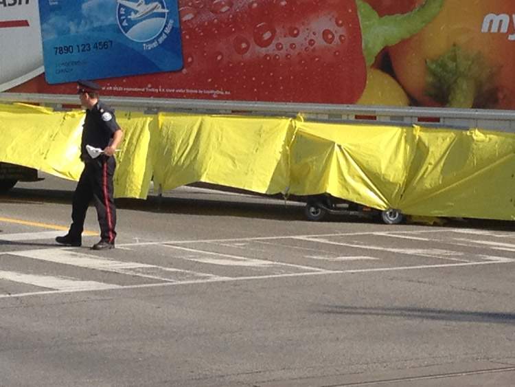 Woman on scooter killed after being hit by tractor trailer - Toronto ...