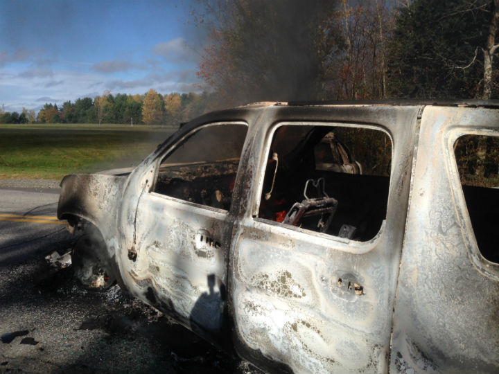 40 Arrested, Police Vehicles Burned As RCMP Clash With N.B. Shale Gas ...