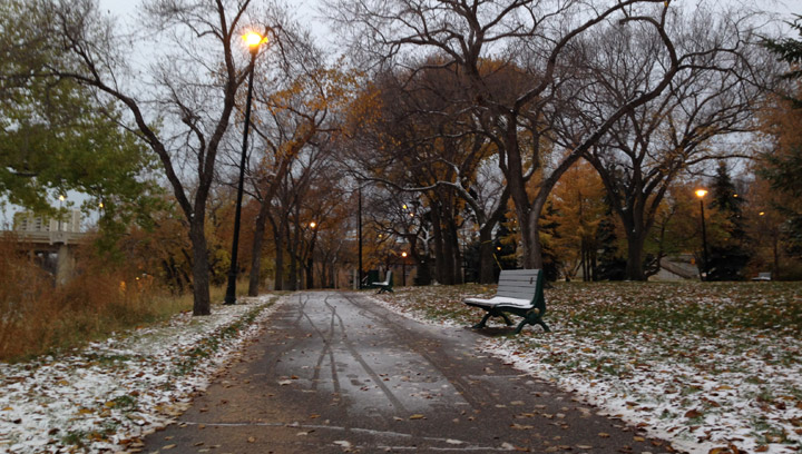 Snow fall early Monday morning creates slippery road conditions in parts of Saskatchewan.