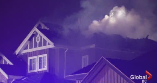 Overnight fire damages a home in Surrey - BC | Globalnews.ca
