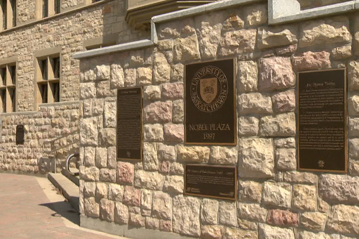 Water main break on College Drive closes University of Saskatchewan campus.