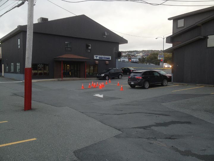 Residents in Conception Bay South, N.L., living near the Villa Nova Plaza strip mall were told to stay inside and lock their doors while police searched for a suspect in a shooting Tuesday night. 