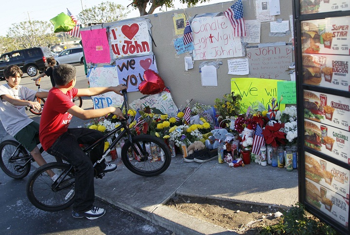 US man accused of killing 4 homeless men dies in jail - National ...
