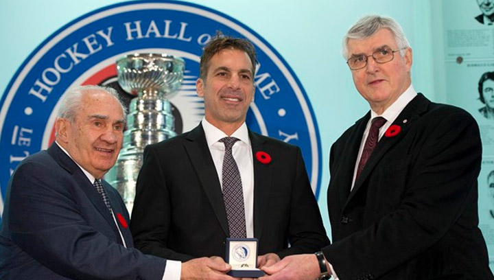 A simple gesture from a Moose Jaw hockey player brought Chris Chelios to the Saskatchewan Junior Hockey League and eventually a NHL Hall of Fame career.