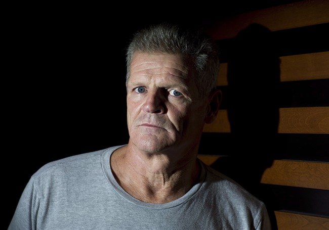 Крис Нилан бившият изпълнител на Монреал Канадиенс излиза на сцената