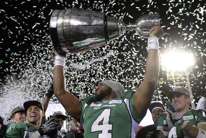 Darian Durant honoured for strong effort in CFL playoffs