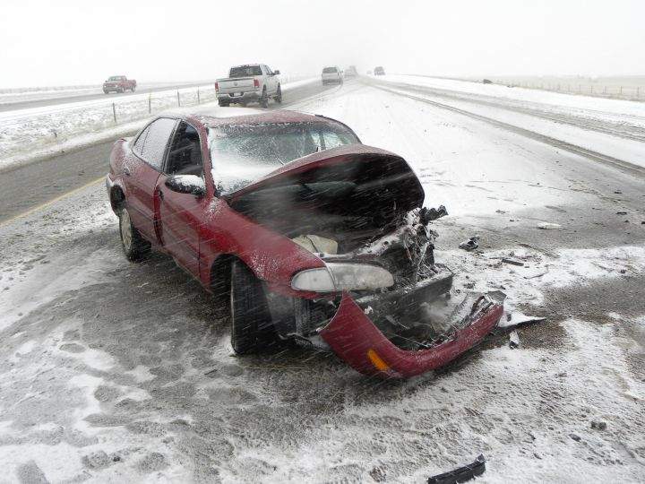 Road Rules: Following too close - image