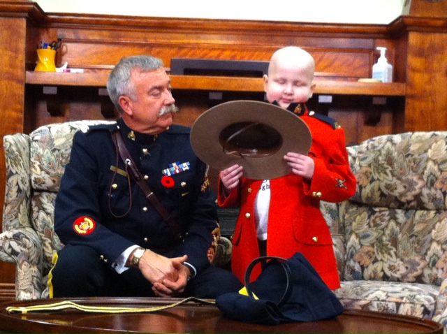 Keian getting his RCMP outfit. Credit: Linda Aylesworth / Global News.