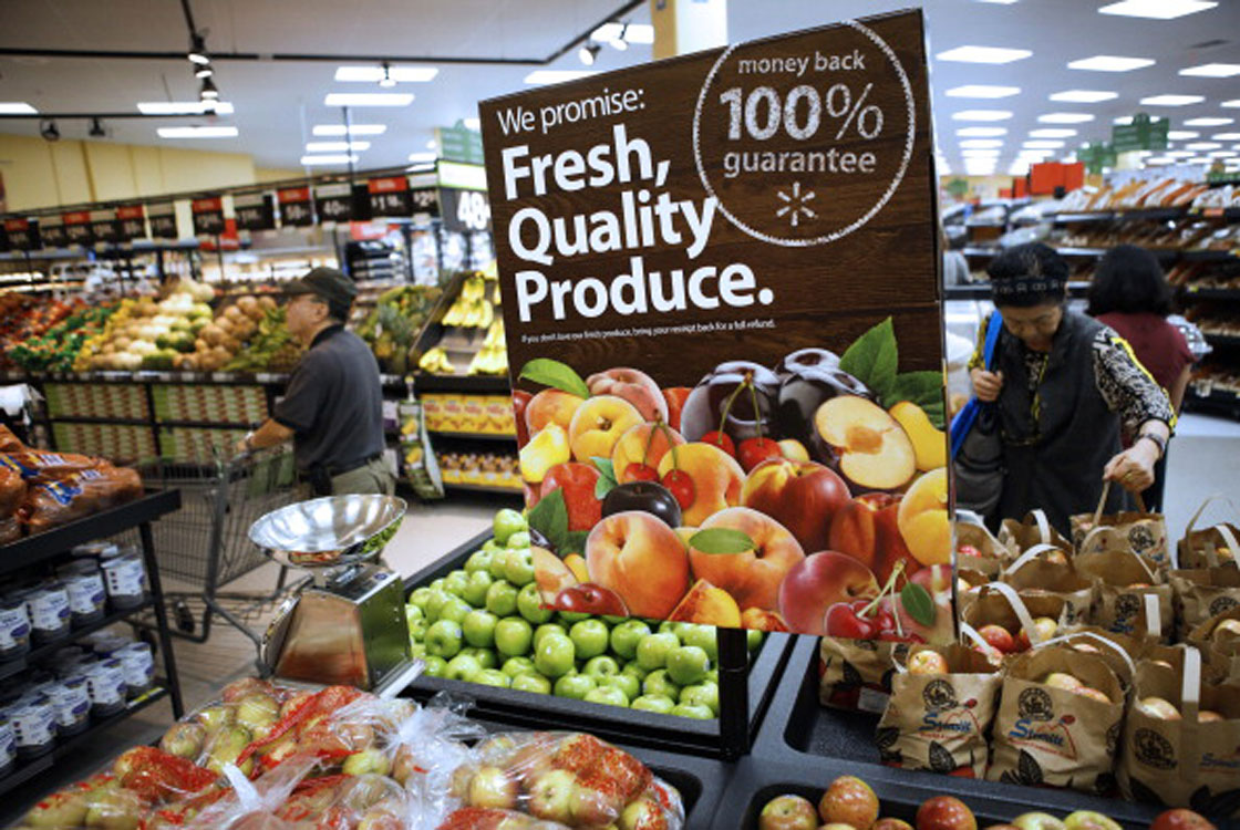 Walmart is pushing aggressively into the grocery business, creating headaches for Canadian supermarket owners.