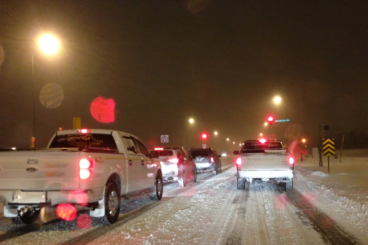 City plows to hit streets - Winnipeg | Globalnews.ca