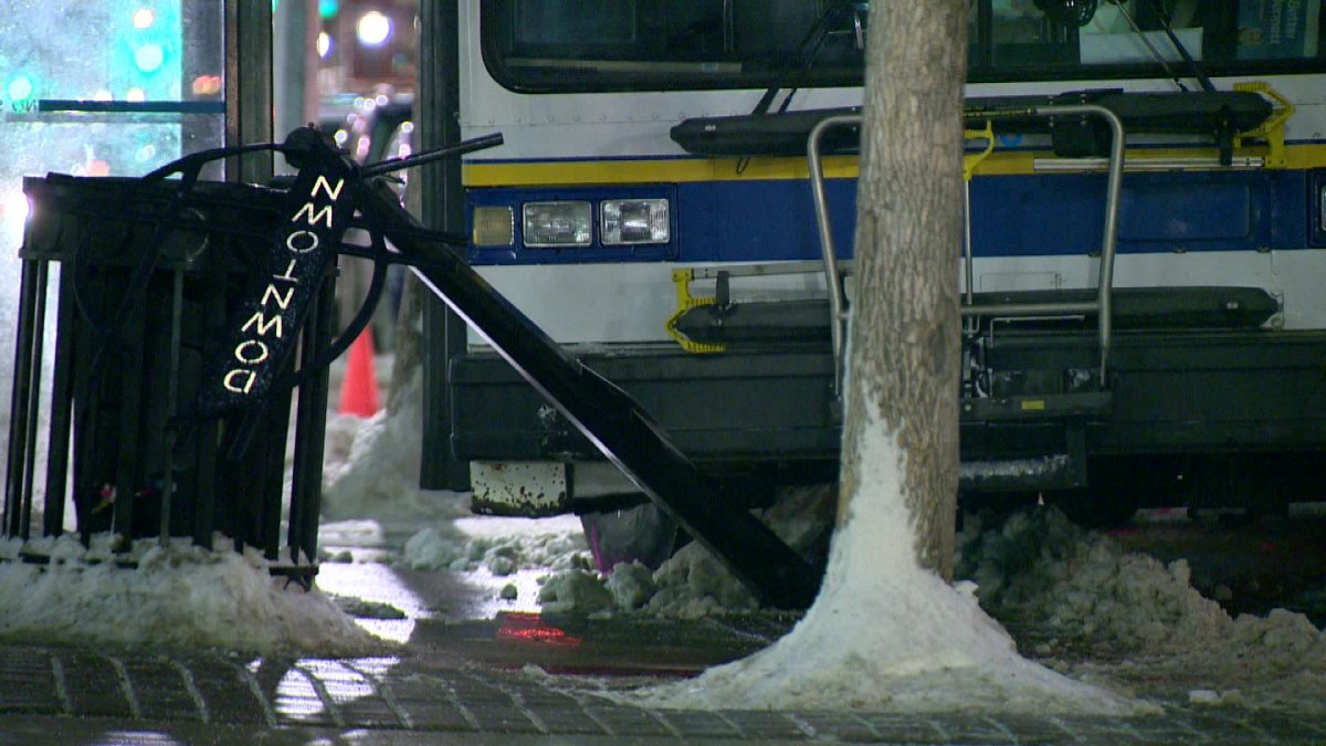 A settlement has been reached for a civil lawsuit against the City of Regina over a transit bus accident killed a woman.