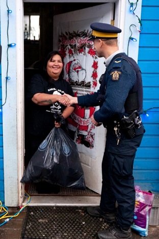 Rightful owner reunited with the lost Christmas gifts.