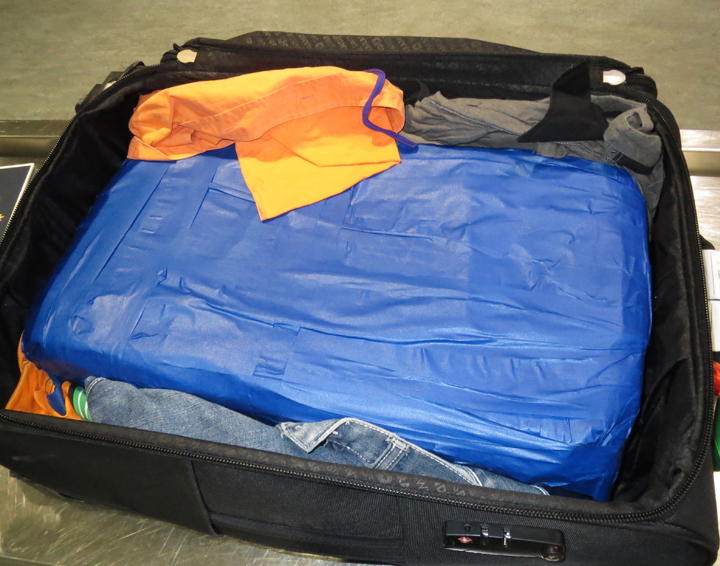 A photo of the suitcase believed to be carrying the suspected cocaine. December 31, 2013.