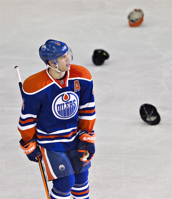 Hall scores hat trick as Oilers surprise Avs - image