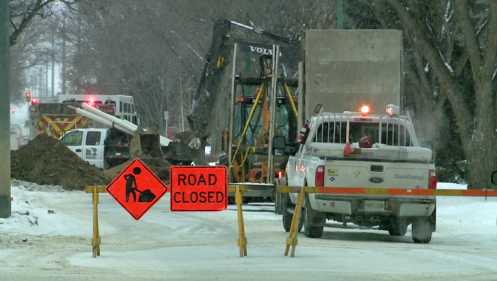 SaskEnergy says a major natural gas leak in Saskatoon was caused by an independent contractor hitting a marked line.