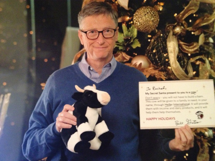 Reddit user gets Bill Gates as her Secret Santa, and she's 'blown away' by  the awesome gifts he sent – GeekWire