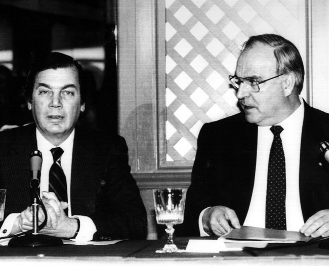 In this March 5, 1984 file photo, West German Chancellor Helmut Kohl, right, meets with Edgar Bronfman, president of the World Jewish Congress, in Washington. Bronfman, a Canadian born billionaire and longtime World Jewish Congress president died Saturday, Dec. 21, 2013, in New York, at the age of 84. (AP Photo/Bob Daugherty, File).