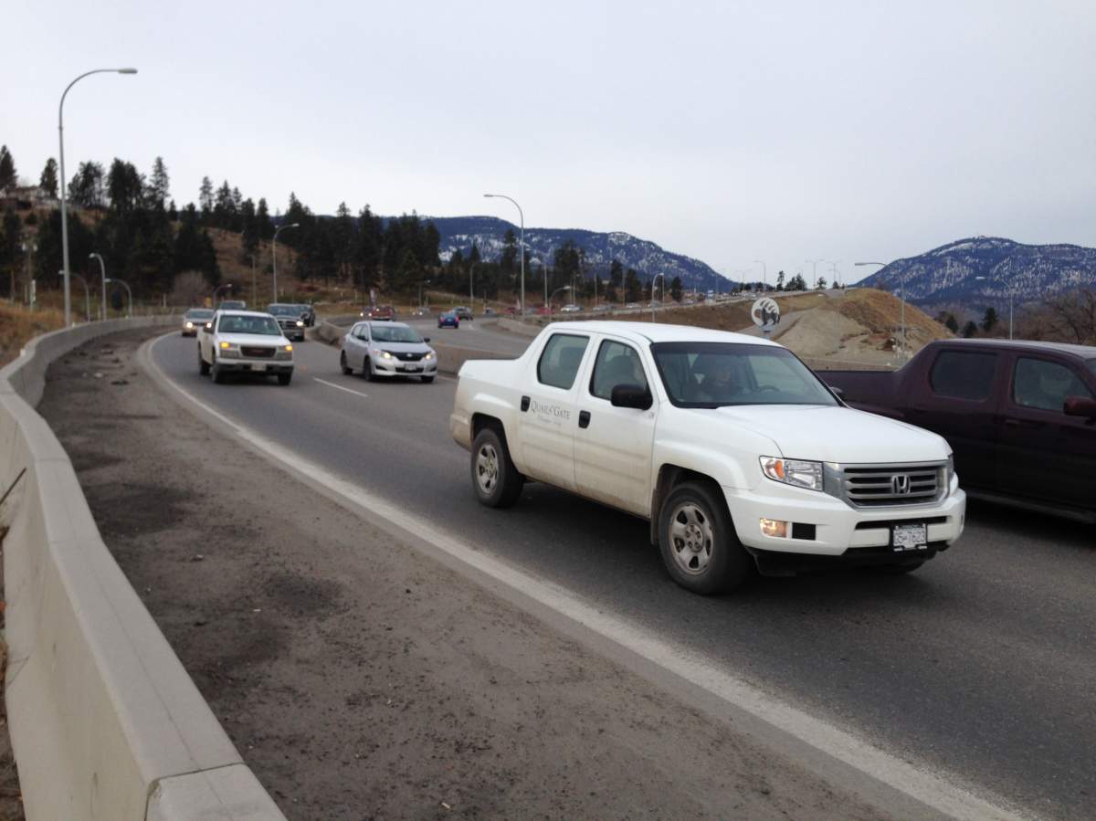 Police road check causes Bennett Bridge delays - image