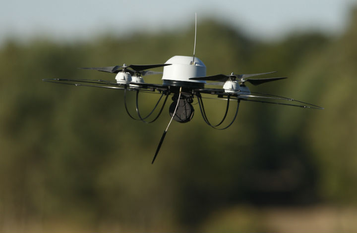 Federal Transport Minister Lisa Raitt has launched a public campaign to help make sure Canadians are flying drones safely.