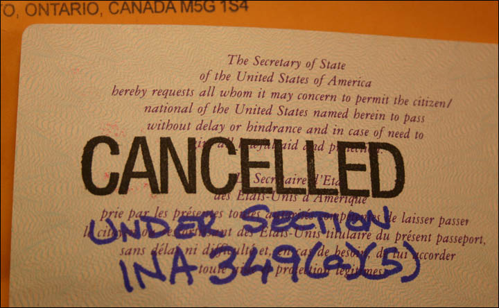 High demand to renounce U.S. citizenship at the Toronto consulate has led to wait times stretching into January 2015.