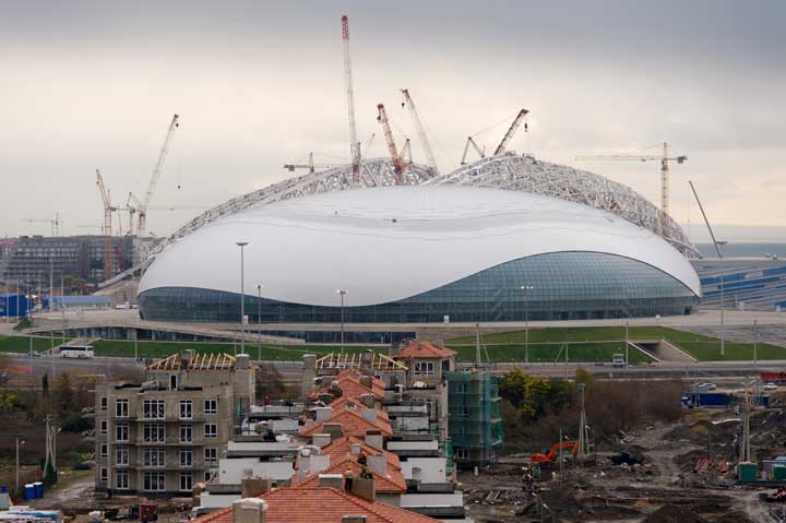 Bolshoy Ice Dome under construction