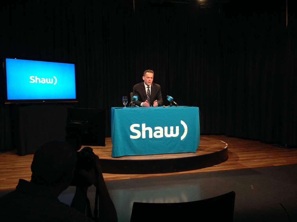 Shaw Communications CEO Brad Shaw addresses the company's annual general meeting in Calgary on January 14, 2014.