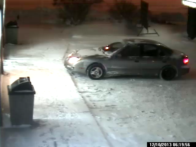 Police release pictures of NE armed robbery - Calgary | Globalnews.ca