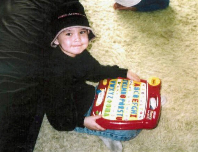 Жена от Манитоба която малтретира и уби дъщеря си в