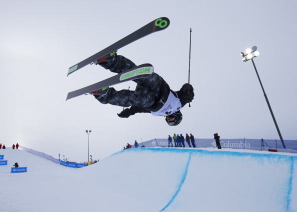 Justin Dorey of Canada flies through the air during the halfpipe finals at the FIS Freestyle Ski World Cup January 3, 2014 in Calgary.