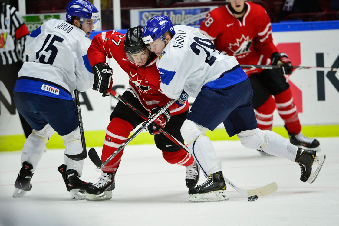 Finland trounced Canada's junior hockey club in semifinal action at the world championships. 