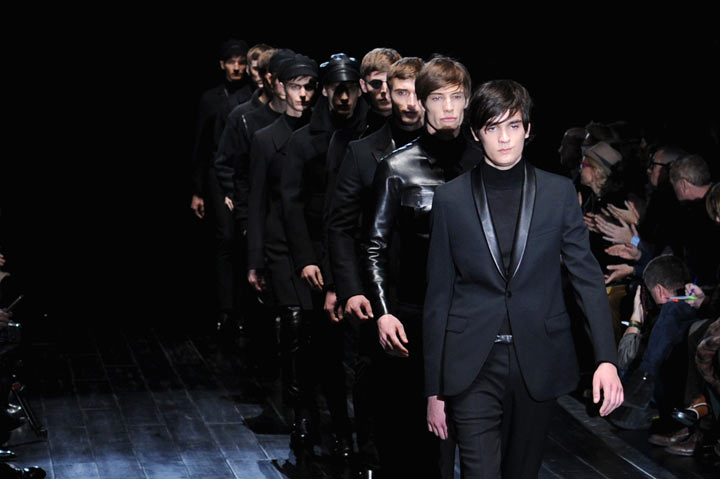Alain-Fabien Delon walks the runway during the Gucci show as a part of Milan Fashion Week Menswear Autumn/Winter 2014 on January 13, 2014 in Milan, Italy. (Photo by Stefania D’Alessandro/Getty Images)