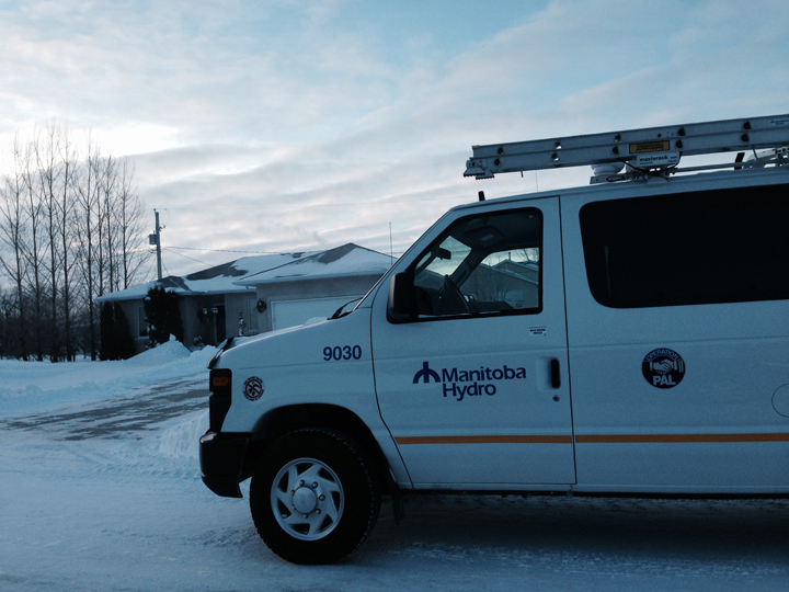 Manitoba Hydro pipeline explosion Otterburne Niverville natural gas