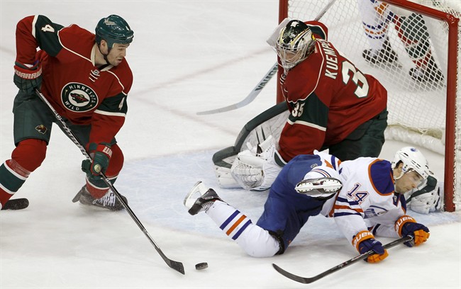Scrivens makes Oilers debut as Edmonton falls 4-1 to Wild - image