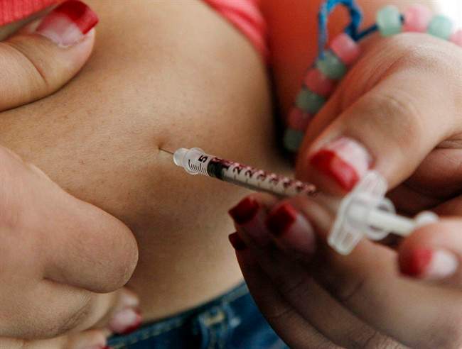 - In this Sunday, April 29, 2012 file photo, a 19-year old diagnosed with diabetes gives herself an injection of insulin at her home in the Los Angeles suburb of Commerce, Calif. 