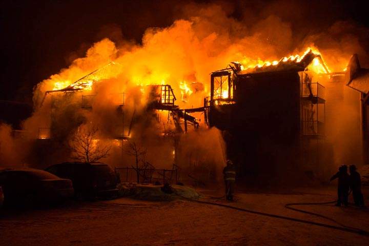 Gallery: Investigation continues after fire destroys Quebec seniors’ home - image