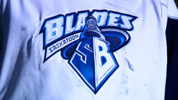 Saskatoon Blades snap 13-game losing streak, deal Nathan Burns to the Swift Current Broncos.