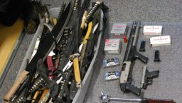 Continue reading: Weapons, drugs seized after bust in Saskatoon’s Mayfair neighbourhood