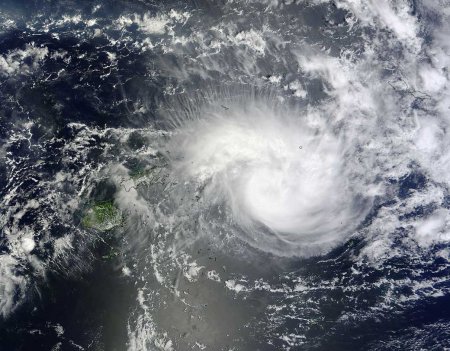 cyclone islands lashes globalnews