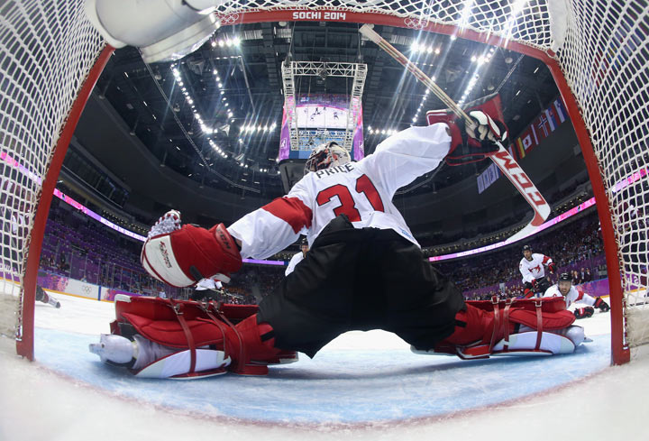 Sochi 2014: Canada, Jeff Carter's Hat Trick Dominate Austria, 6-0