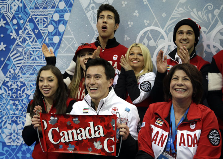 Patrick Chan at team event