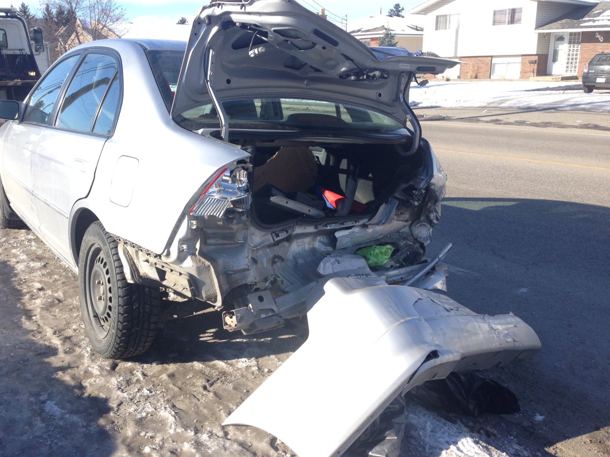 Kelowna crash sends one to hospital Okanagan Globalnews.ca