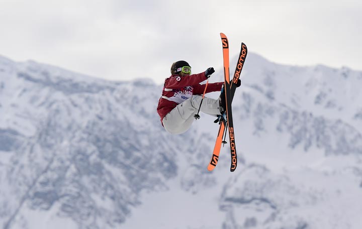 Canada's Dara Howell competes in the Women's Freestyle Skiing Slopestyle qualification at the Rosa Khutor Extreme Park during the Sochi Winter Olympics on February 11, 2014.  