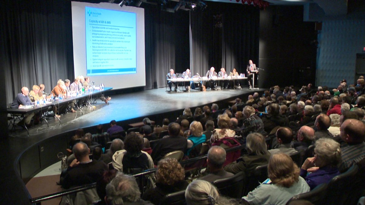City council information session on urban drilling draws large crowd - image