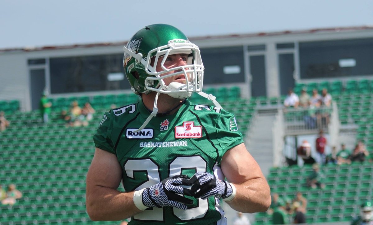 The Saskatchewan Roughriders have announced that fullback Graeme Bell is retiring from the Canadian Football League.