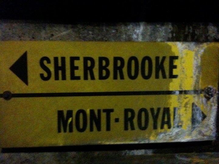 Montreal metro passengers were stuck on a train between Sherbrooke and Mont-Royal stations for over an hour on February 4, 2014.