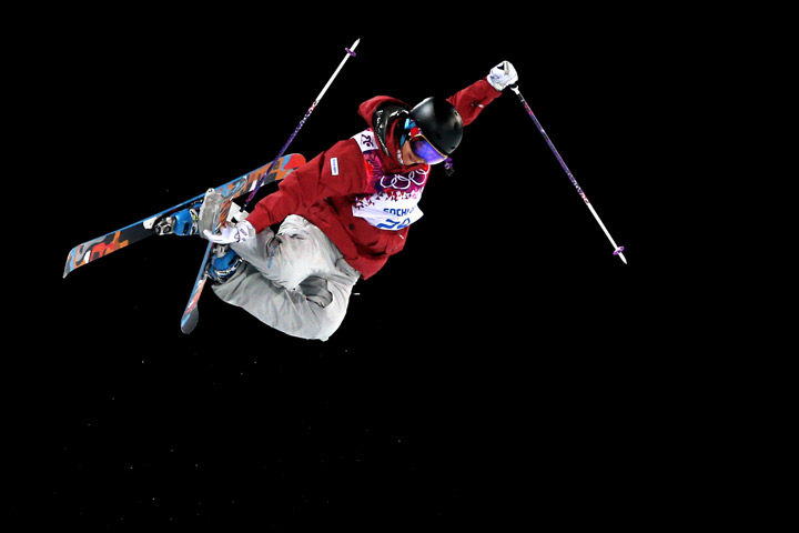 Roz Groenewoud competes in Sochi