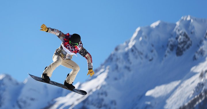 Jan 28, 2006; Aspen, CO, USA; Pro snowboarder SHAUN WHITE, 19, of